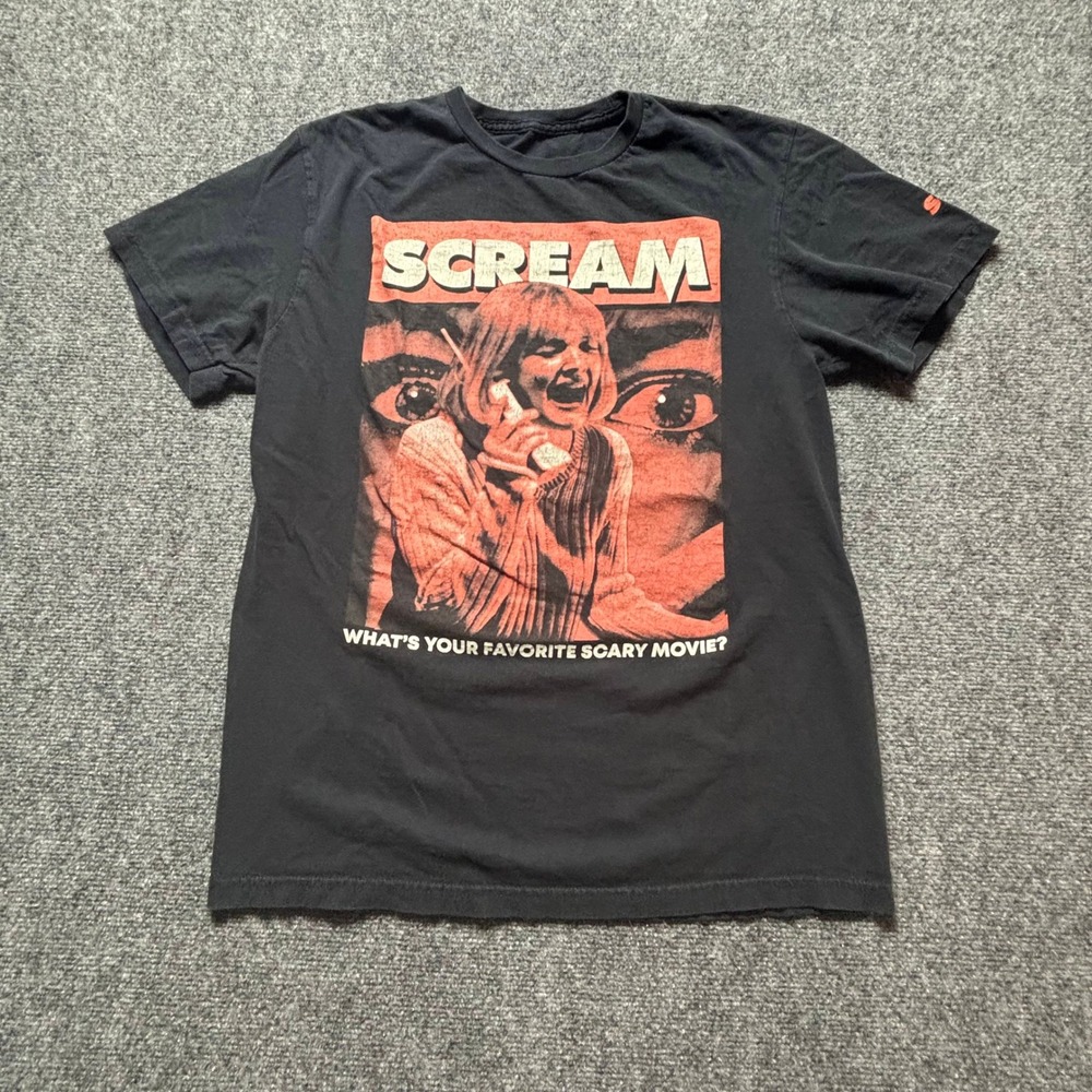 Scream Movie Graphic T-Shirt Mens Small Black Horror Casey Becker Scary Movie
